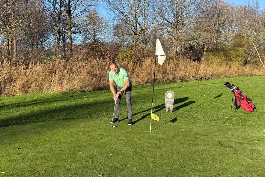 Paul van Noord met pencil grip