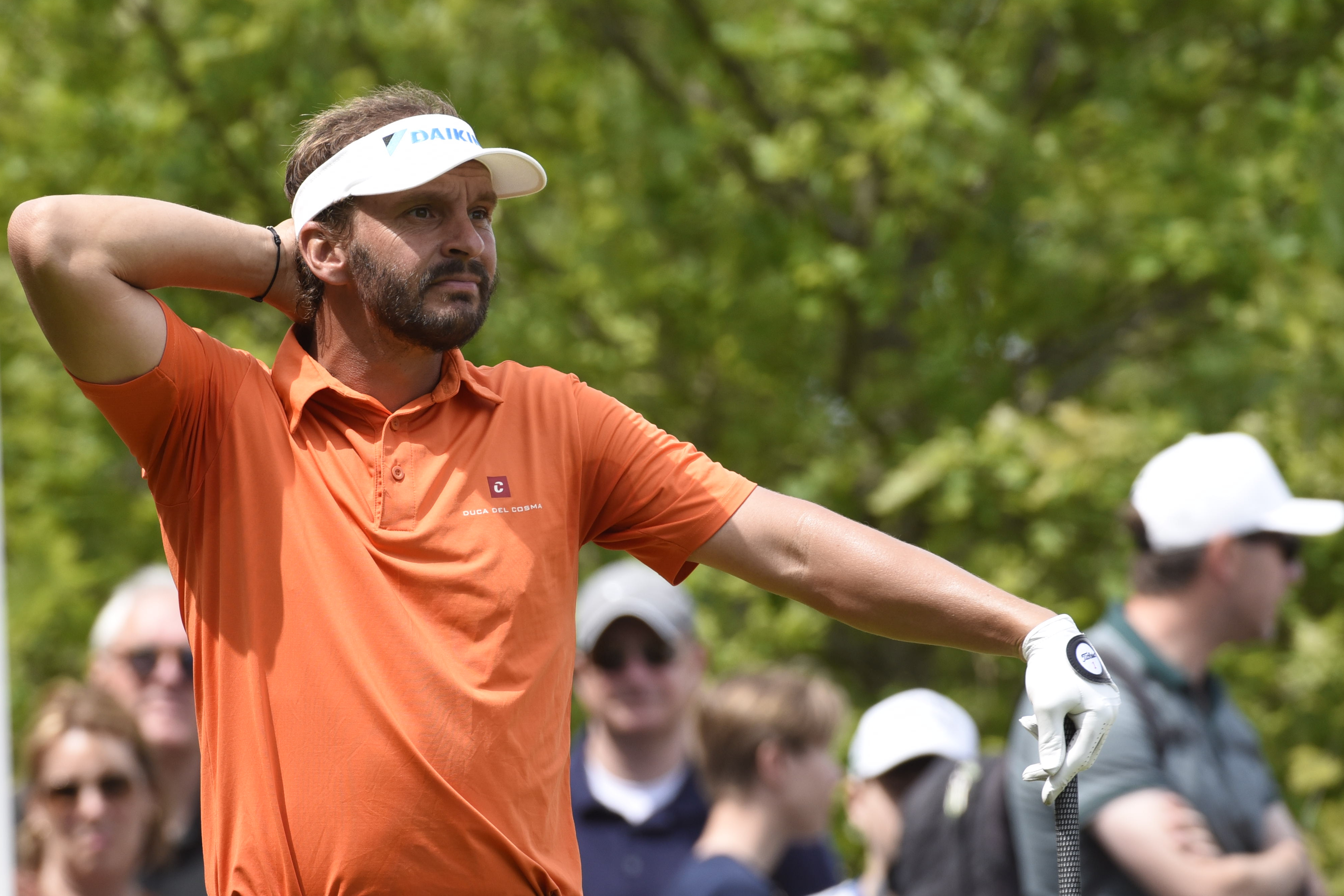 Golfwereld smult van 'iconische meltdown' Joost Luiten, die zijn 'clubs aan de wilgen hangt': 'Surre