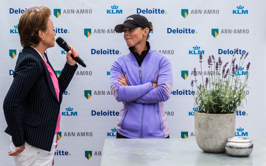 Christel Boeljon en toernooidirecteur Liz Weima