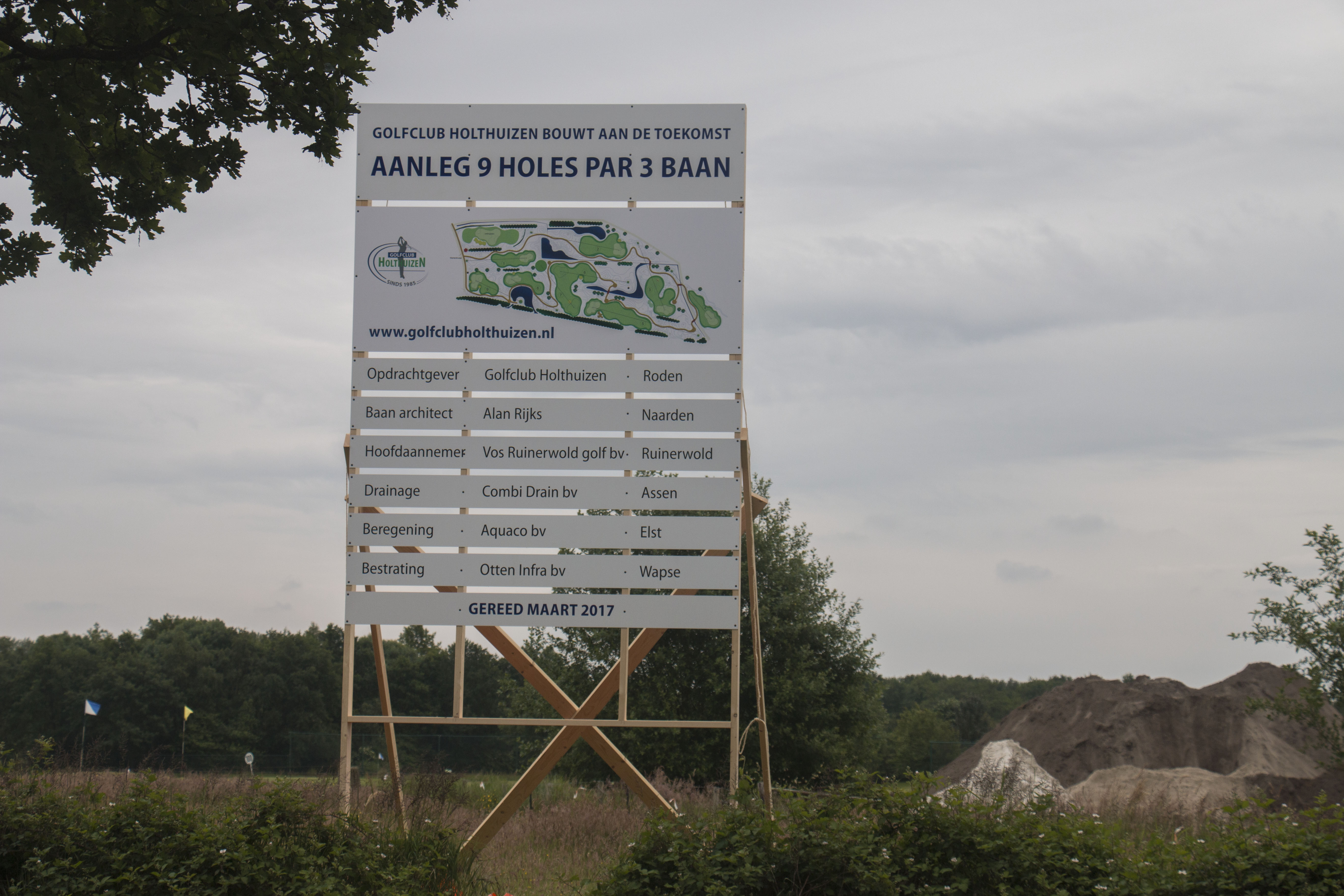 Derksen opent nieuwe par-3 baan Holthuizen - GOLF.NL