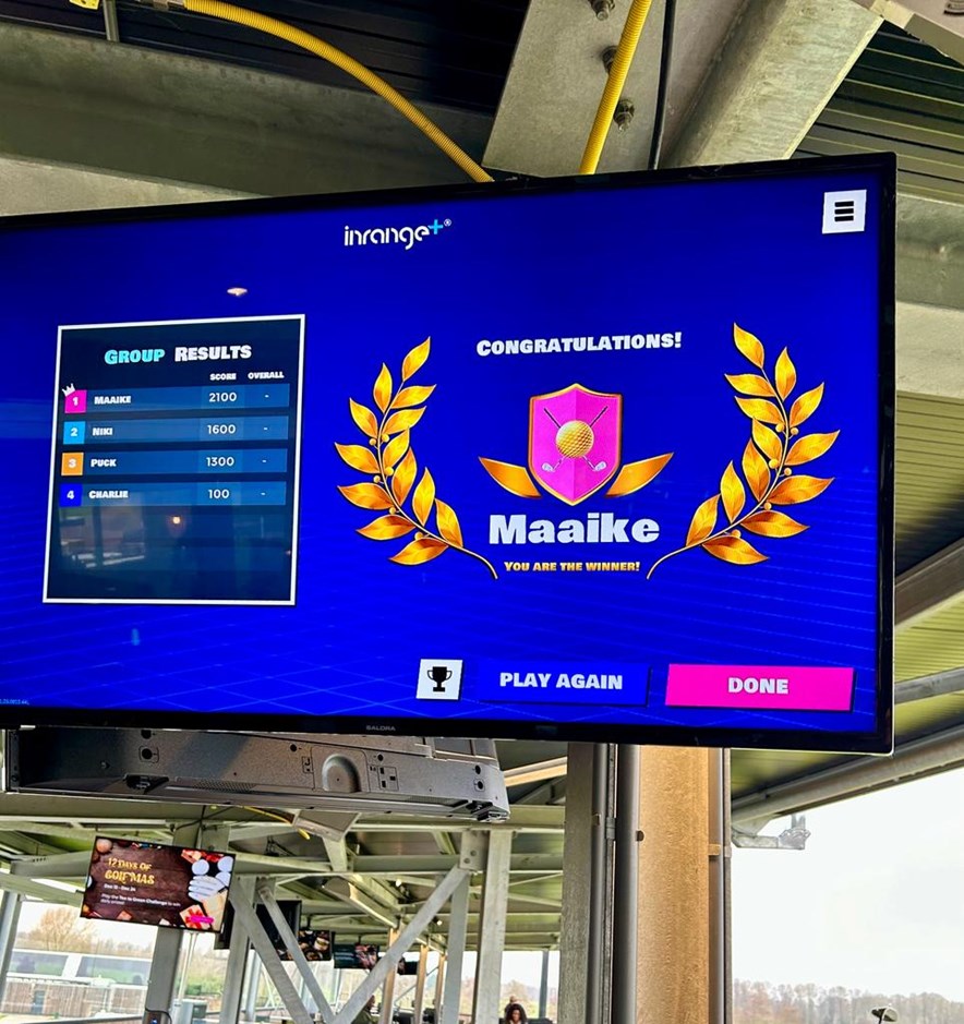 Scorebord op golfvenue