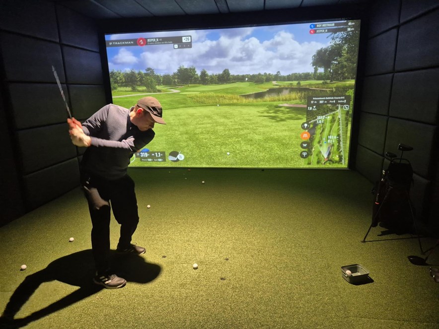 Jesper bij RUFF Golf