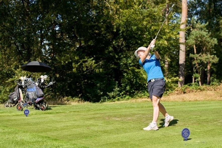 Margriet Kragten golfswing