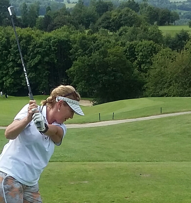 Linda Jansen, golfers in de strijd tegen coronavirus