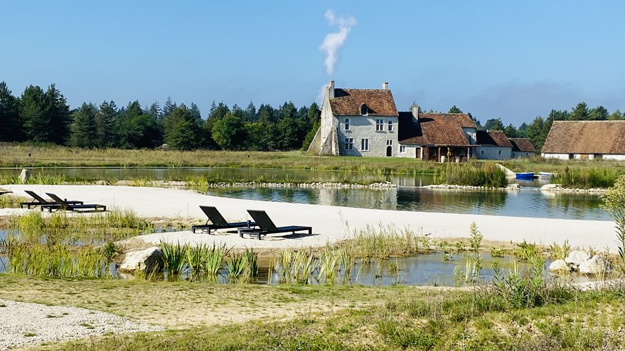 Zwem meer Les Bordes Frankrijk