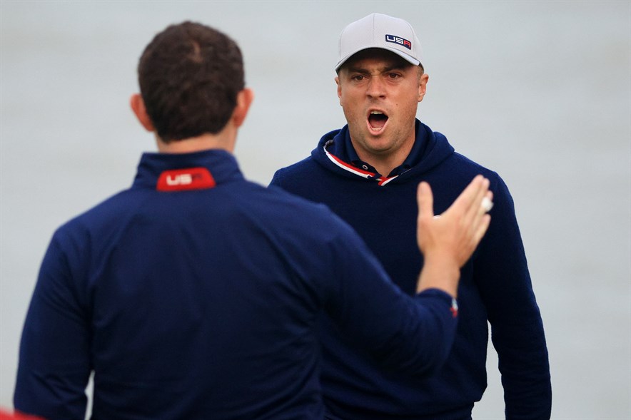 Amerika heeft een flinke voorsprong gepakt op dag 1 van de Ryder Cup.