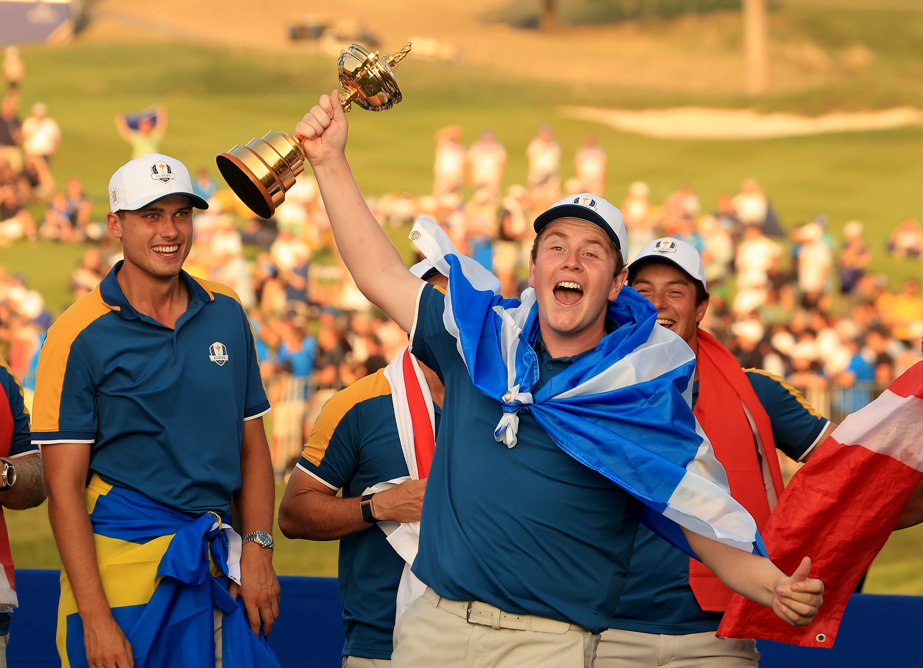 De Schotse topgolfer Robert MacIntyre viert feest met de Ryder Cup in Rome 2023