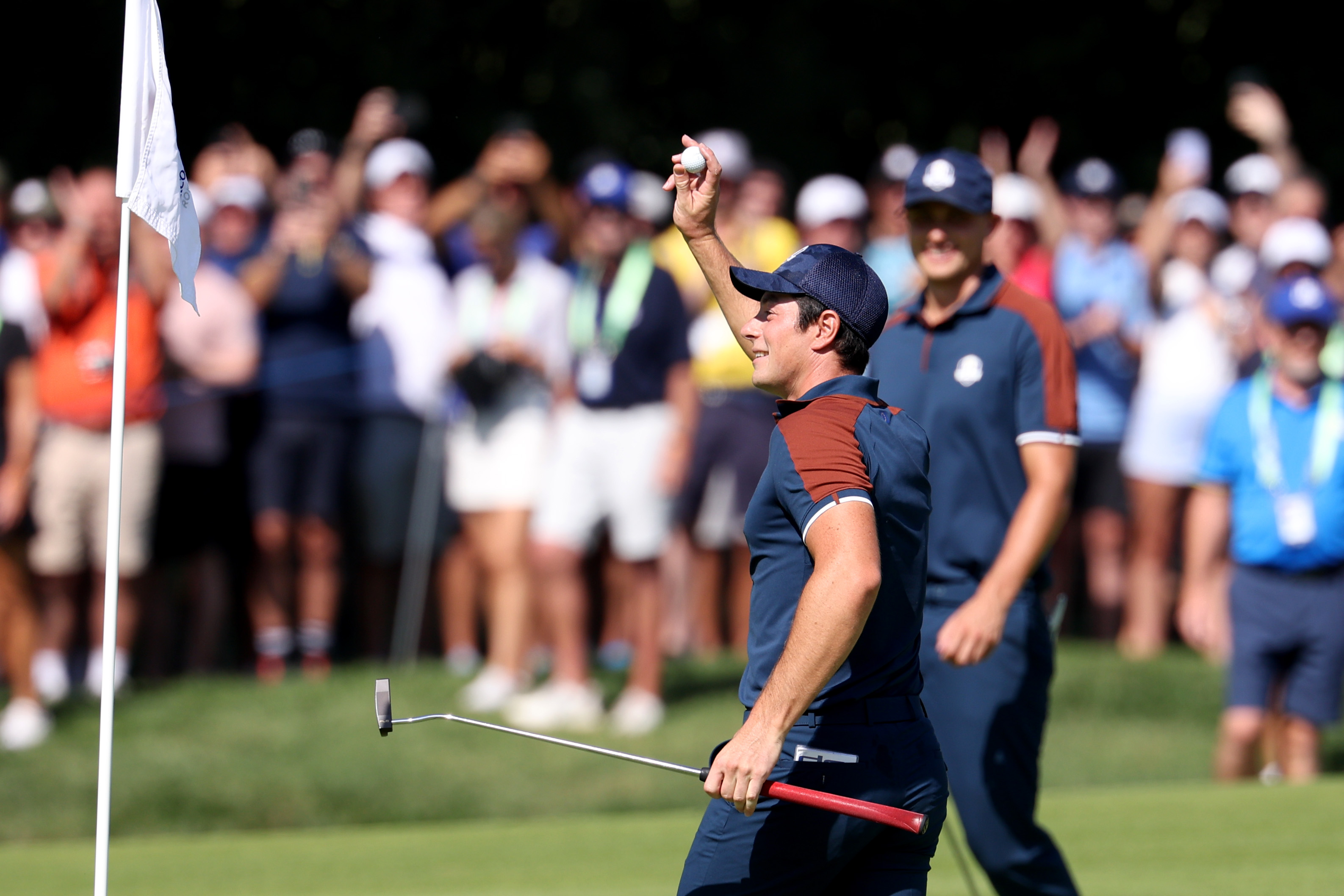 Viktor Hovland maakt hole-in-one op par-4, Team Europe