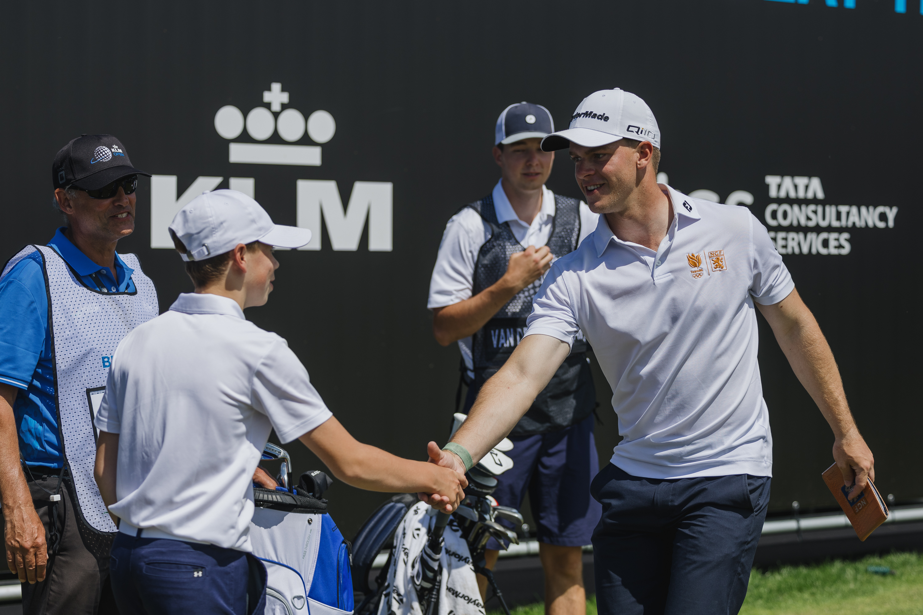 Beeld: Approach the green / Edwin Vermaas