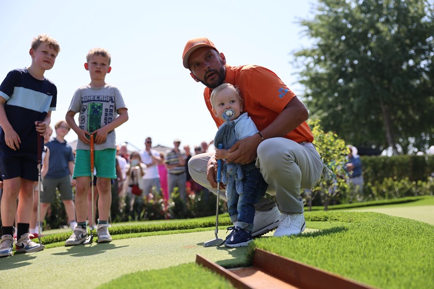 Dex Luiten (1,5) opent de Joost Luiten Green Course bij Golfbaan Delfland