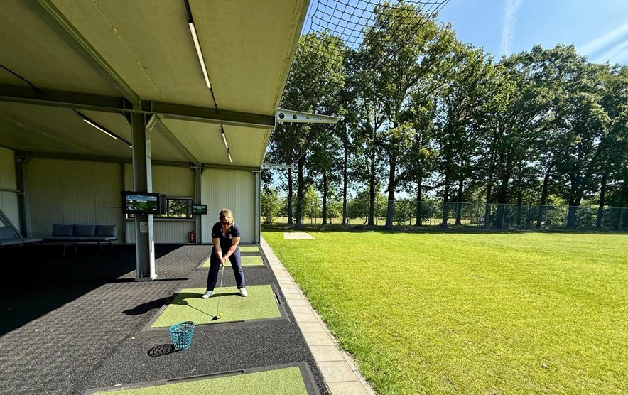 Vernieuwde drivingrange De Koepel