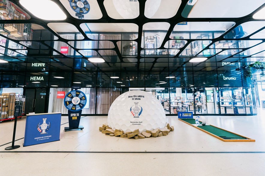 Grote golfbal op Amsterdam Centraal: 100 dagen tot de Solheim Cup
