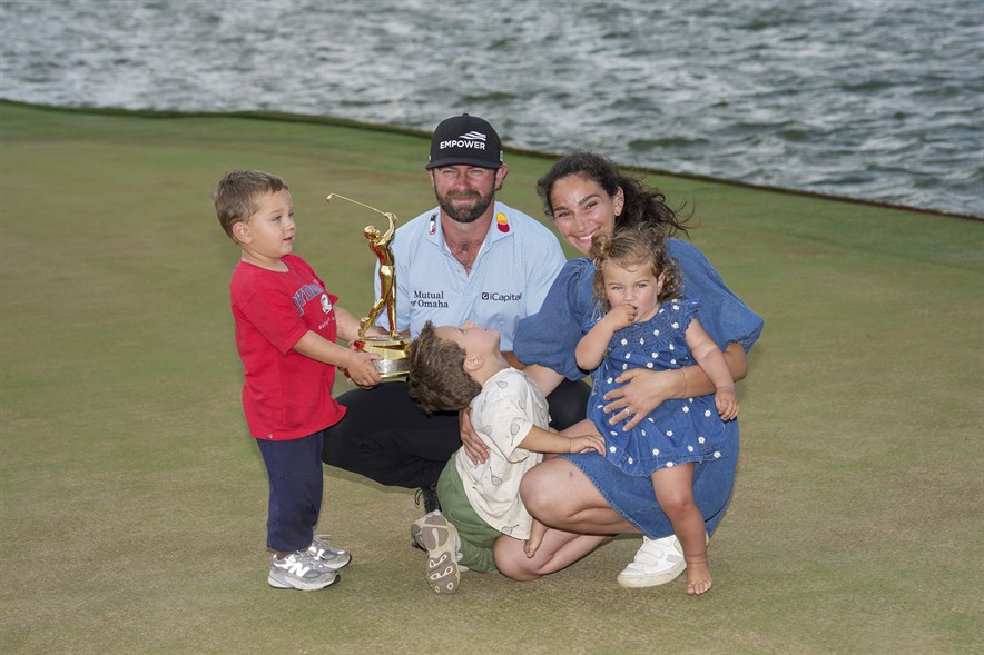 De Amerikaanse topgolfer Cameron Young wint het Players Championship in 2026
