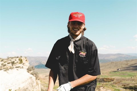 Country Club Hitchhiker