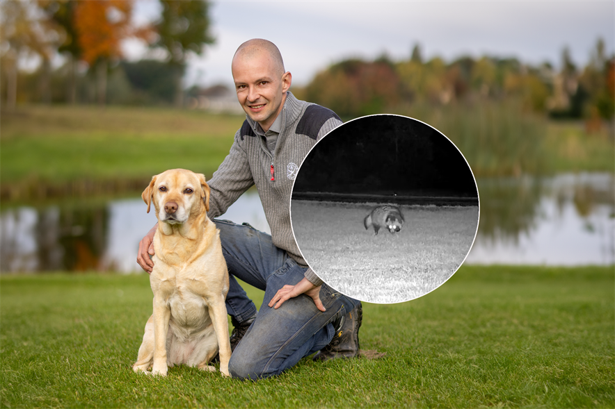 Christiaan Nueboer greenkeeper Golfclub Zeewolde zet wildcamera's neer en wordt verrast