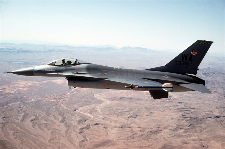 F-16 Fighting Falcon