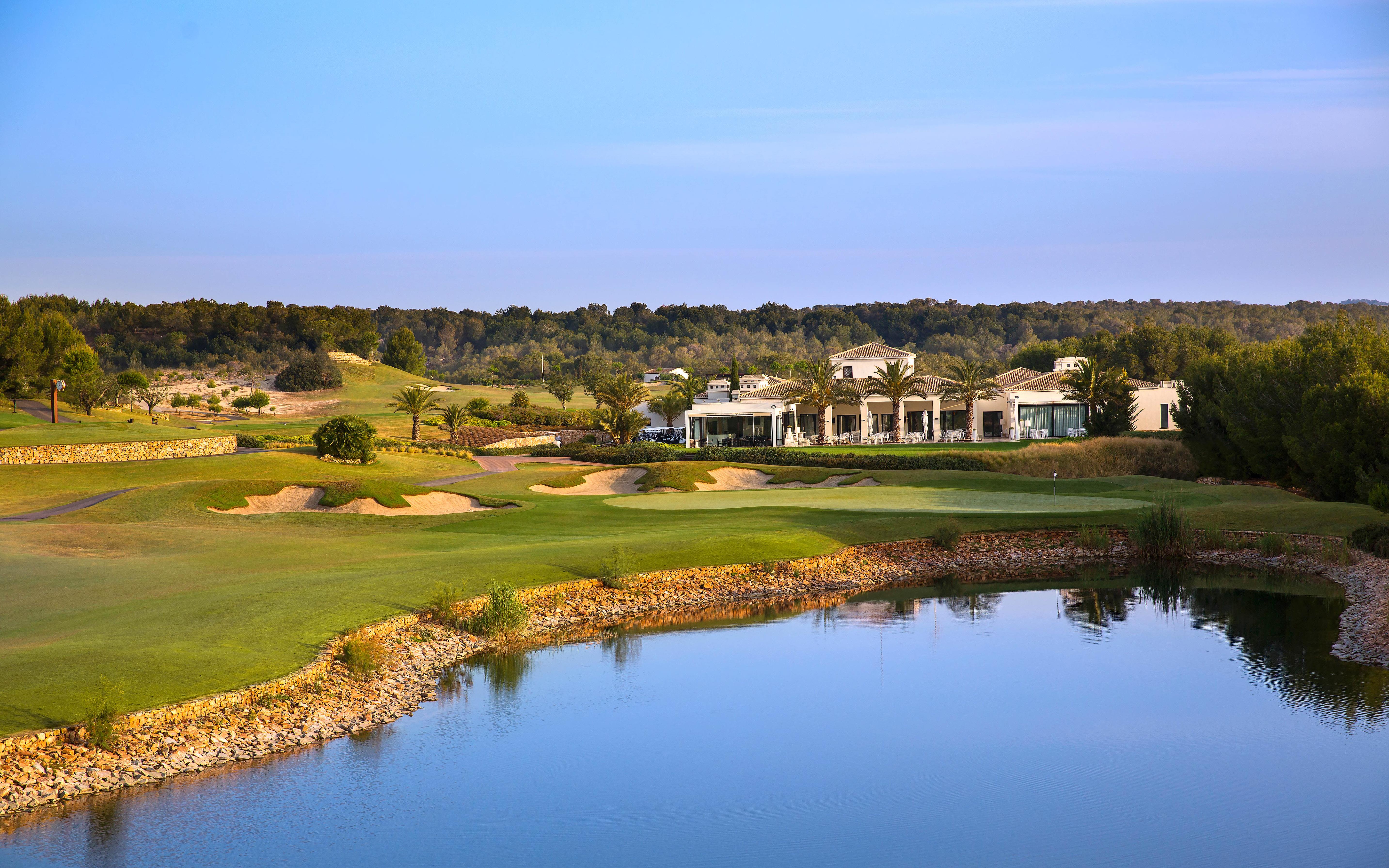 Las Colinas G&CC