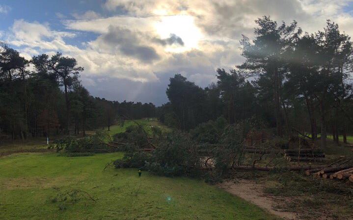 stormschade op de Rosendaelsche