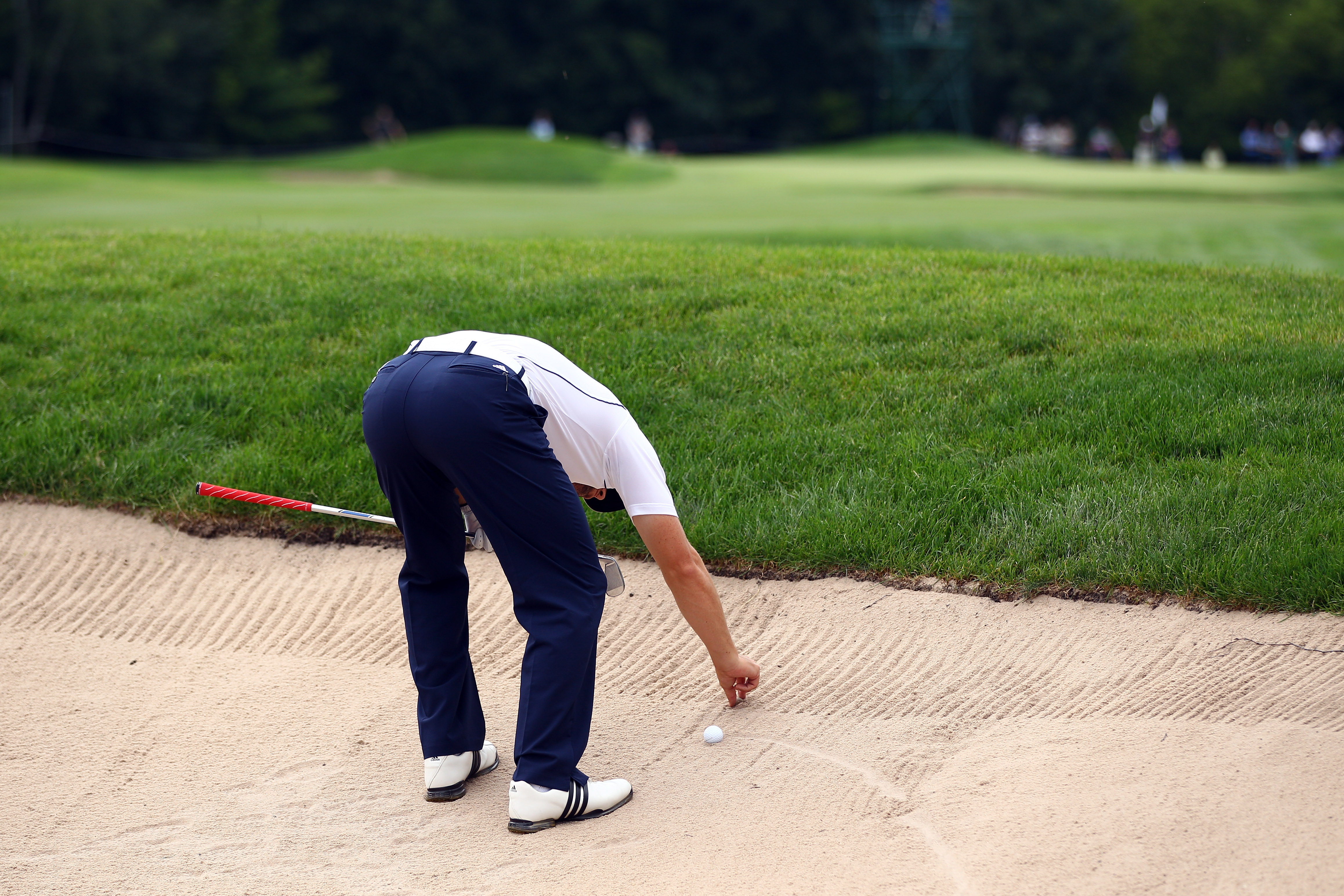steen in bunkers golfregels