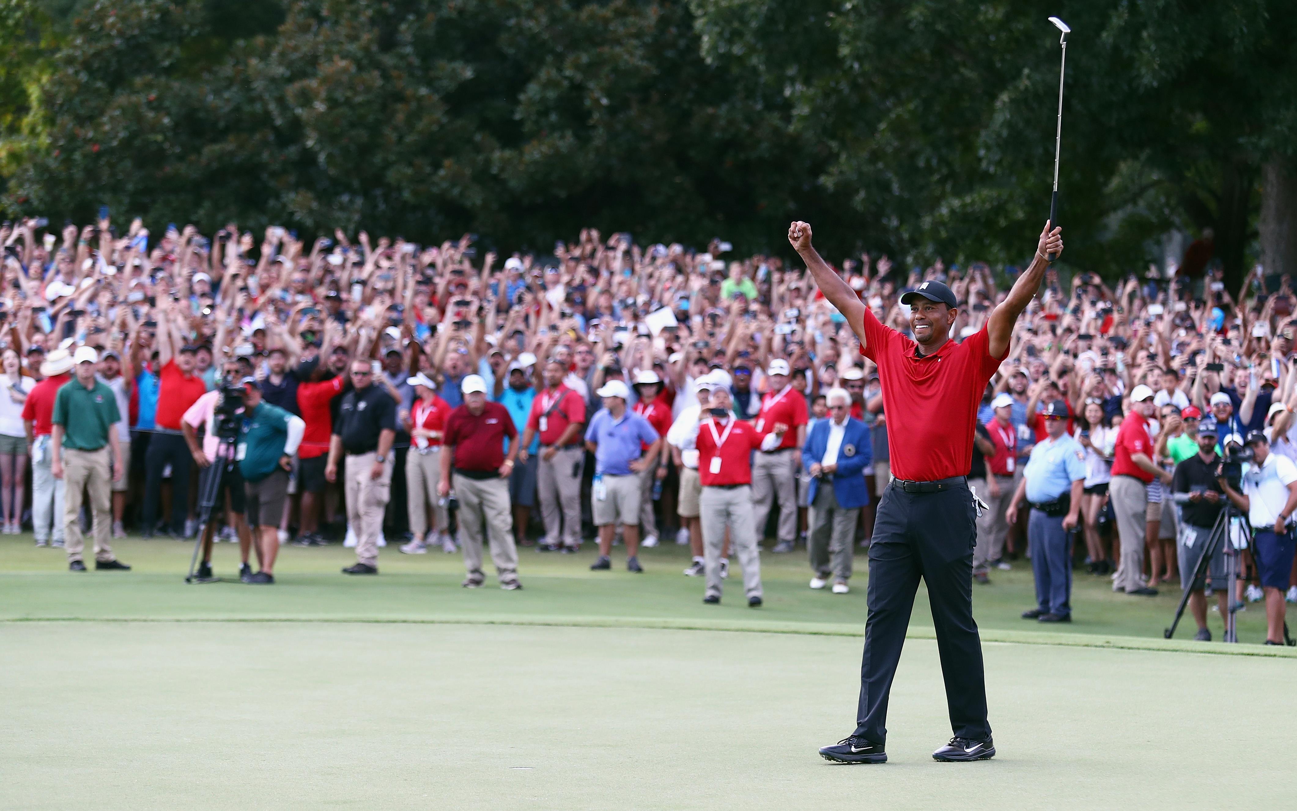 tiger woods wint tour championship
