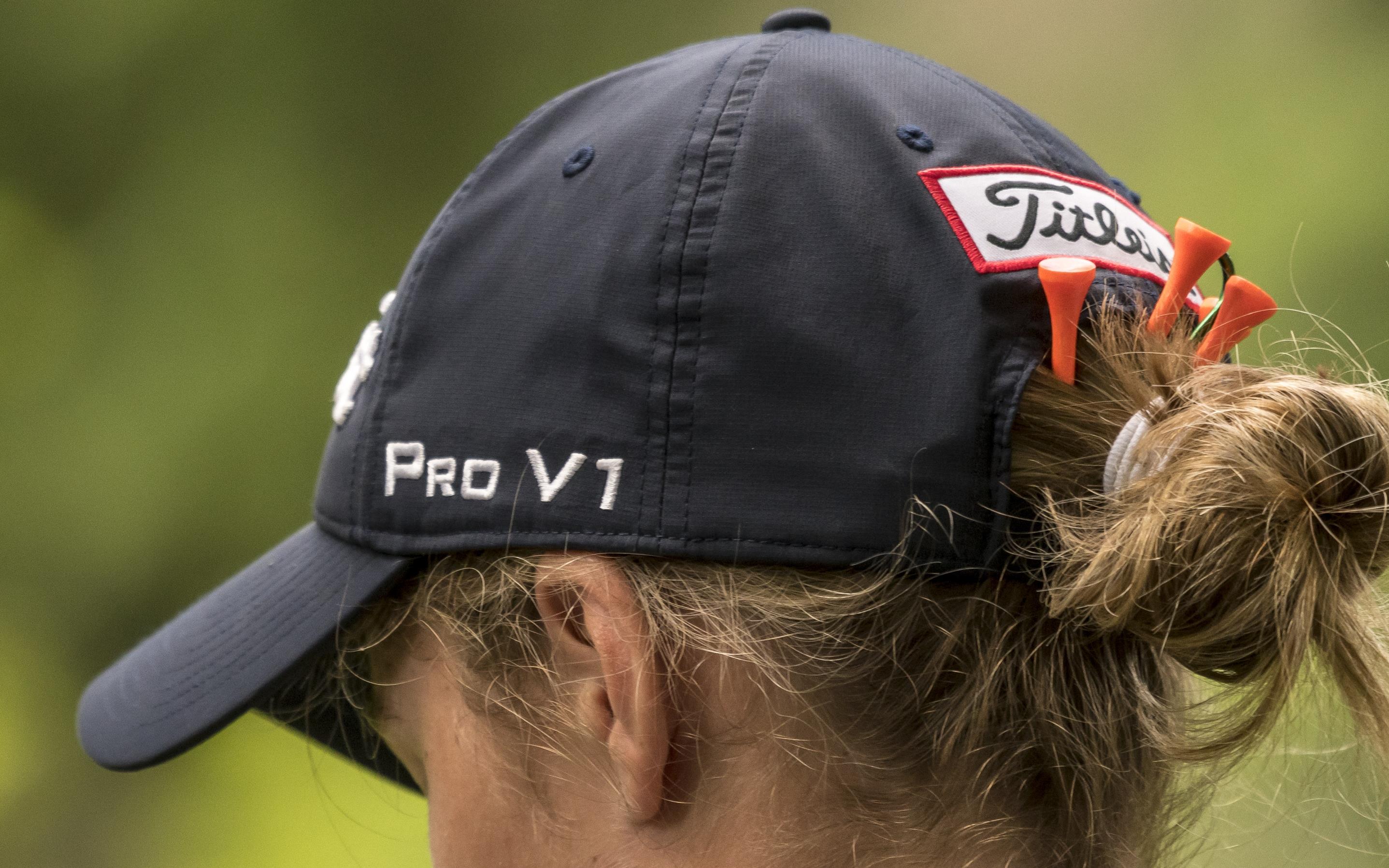 meisje met golfpet Danielle Modder