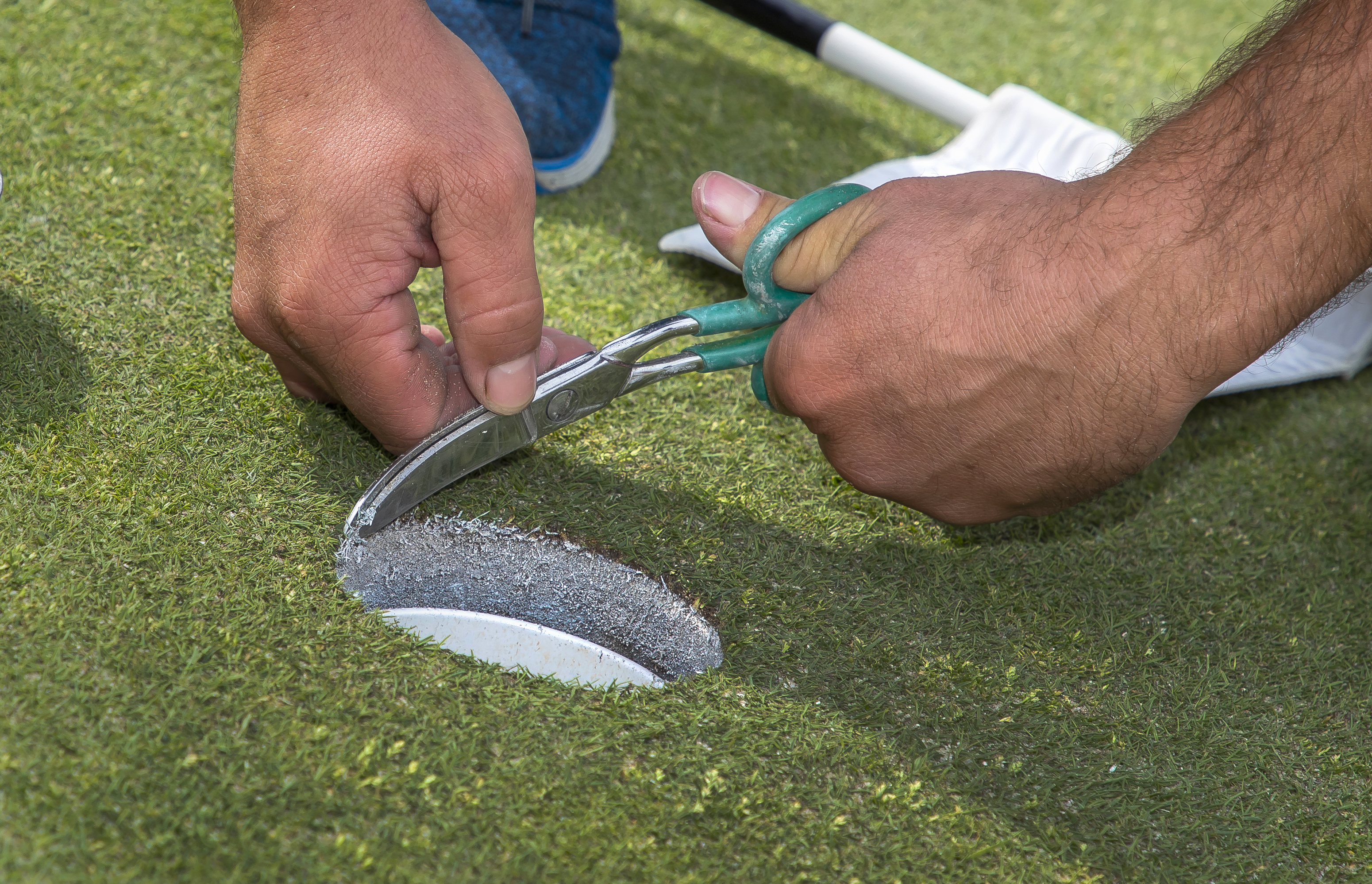 De cups worden in gereedheid gebracht voor het KLM Open