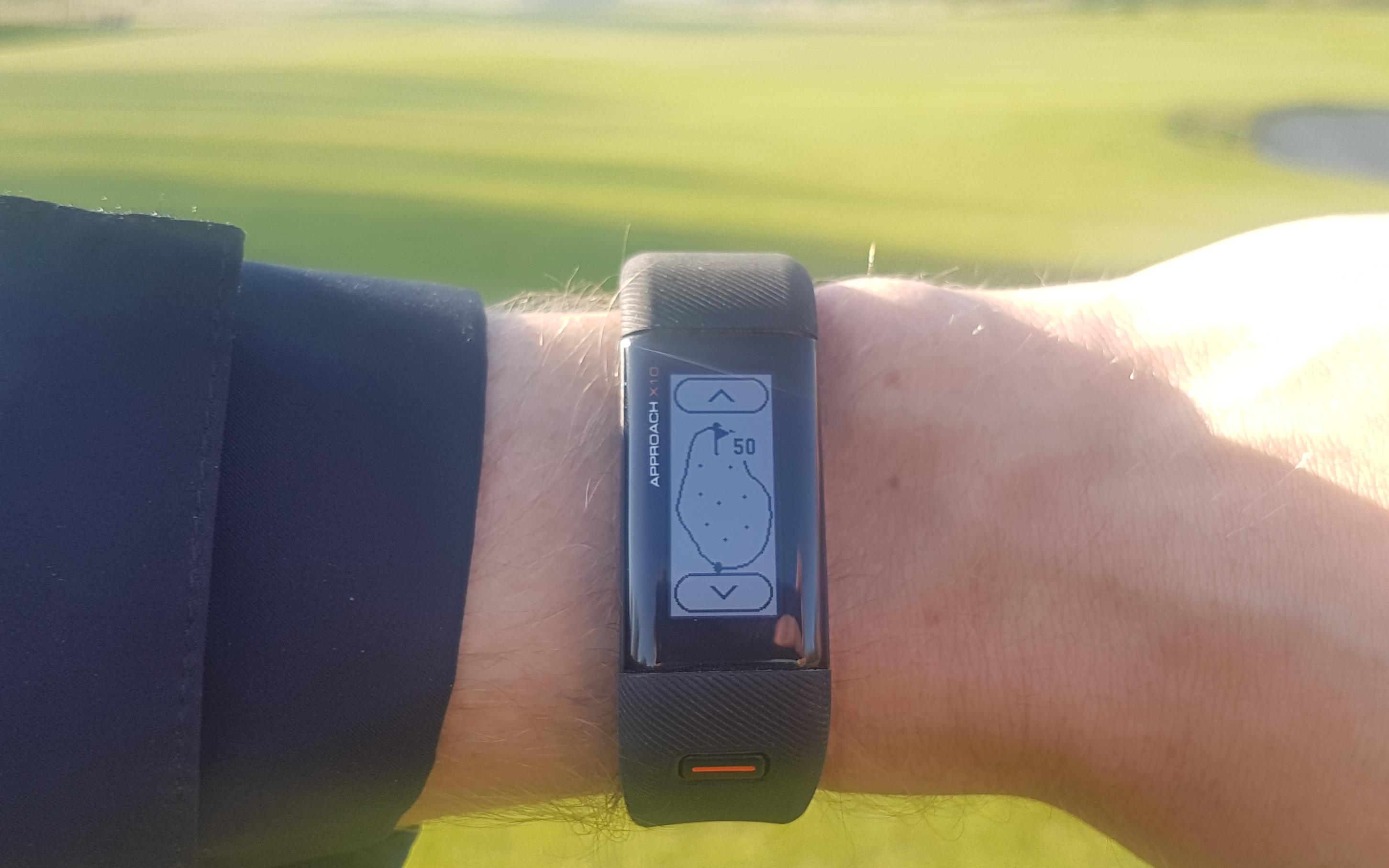 Garmin Approach X10 Review • Golf.nl