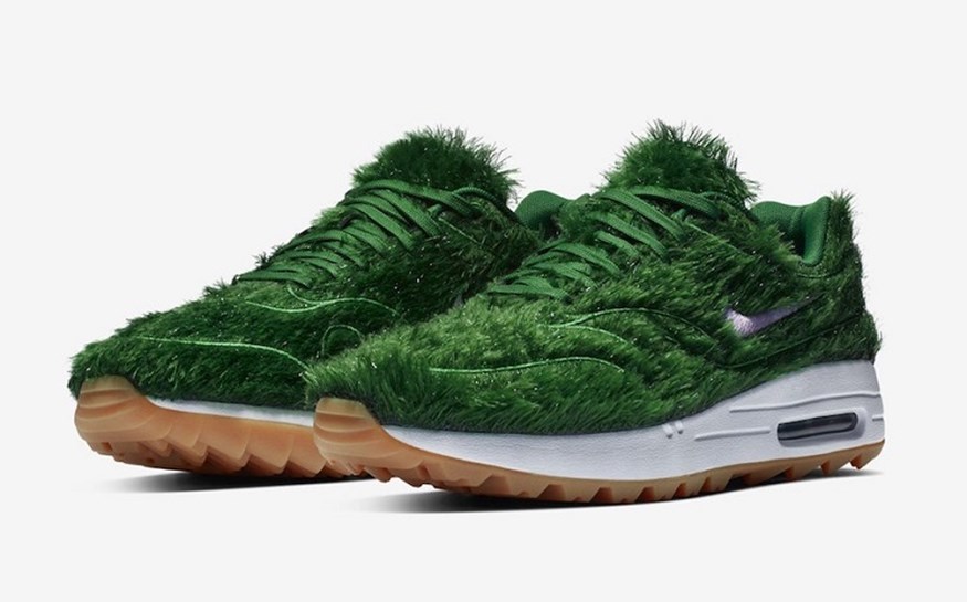 Nike grass sneaker Clearance