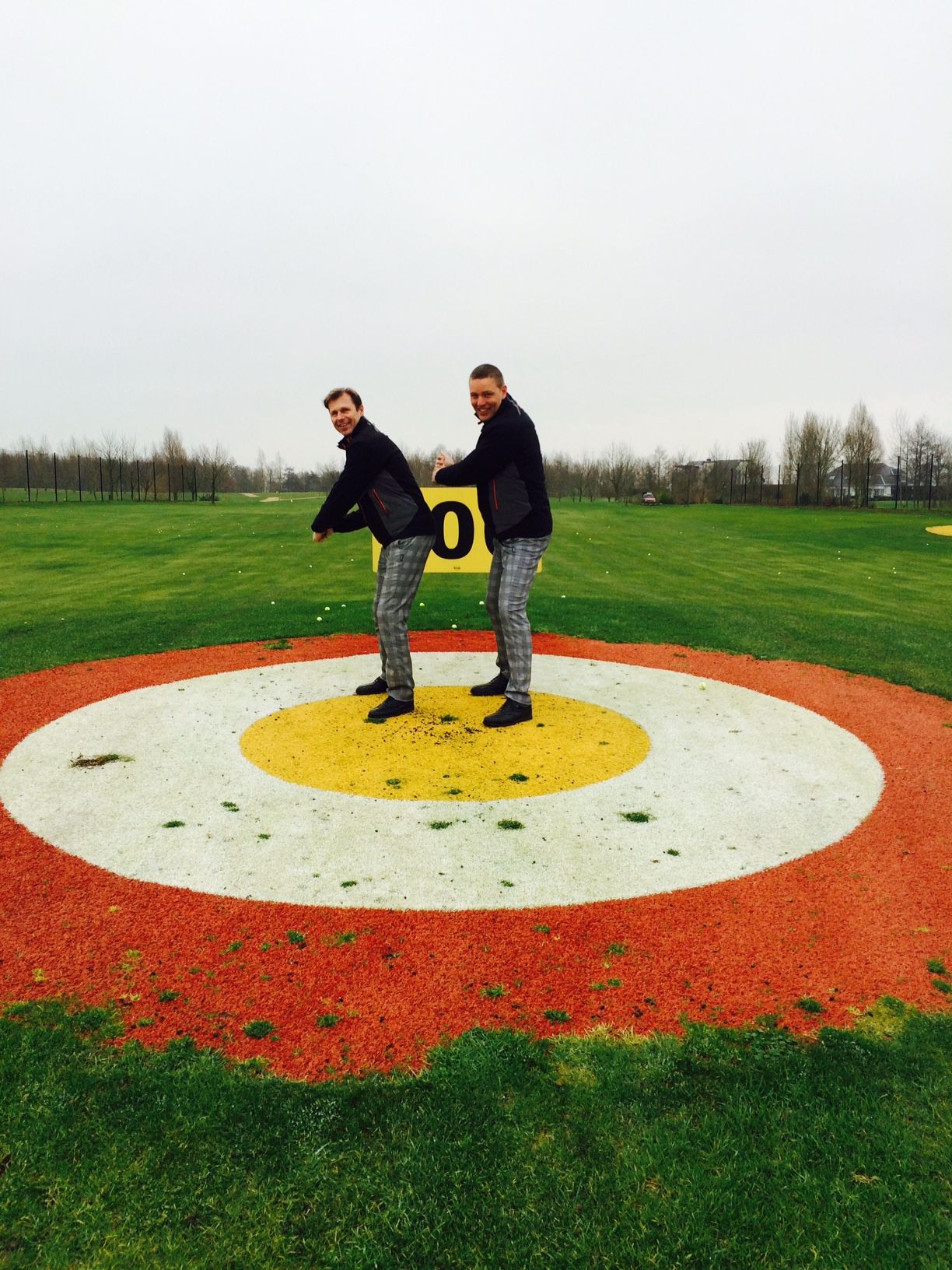 Jelle Tarnoczy en Raymond Stoop.