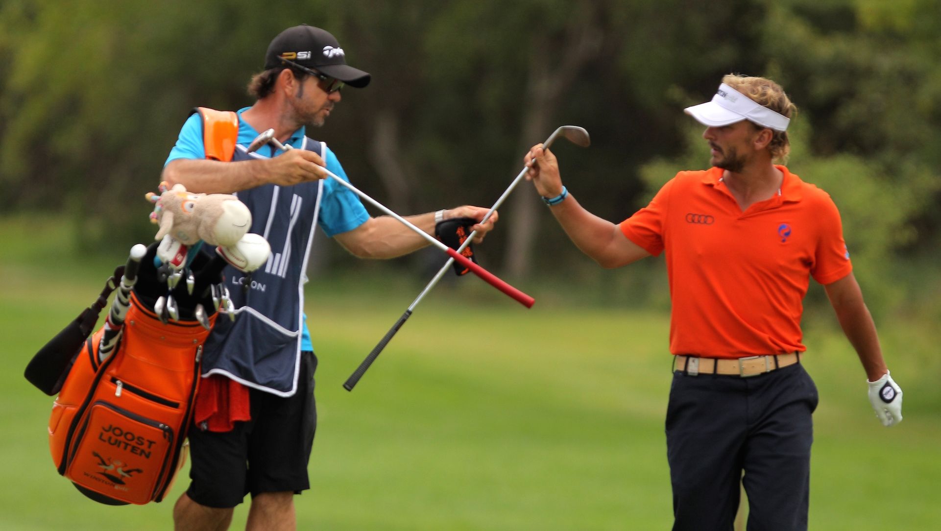 Joost Luiten en caddie Janni