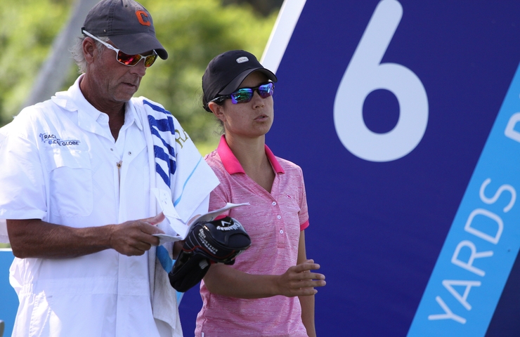 Dewi-Claire Schreefel