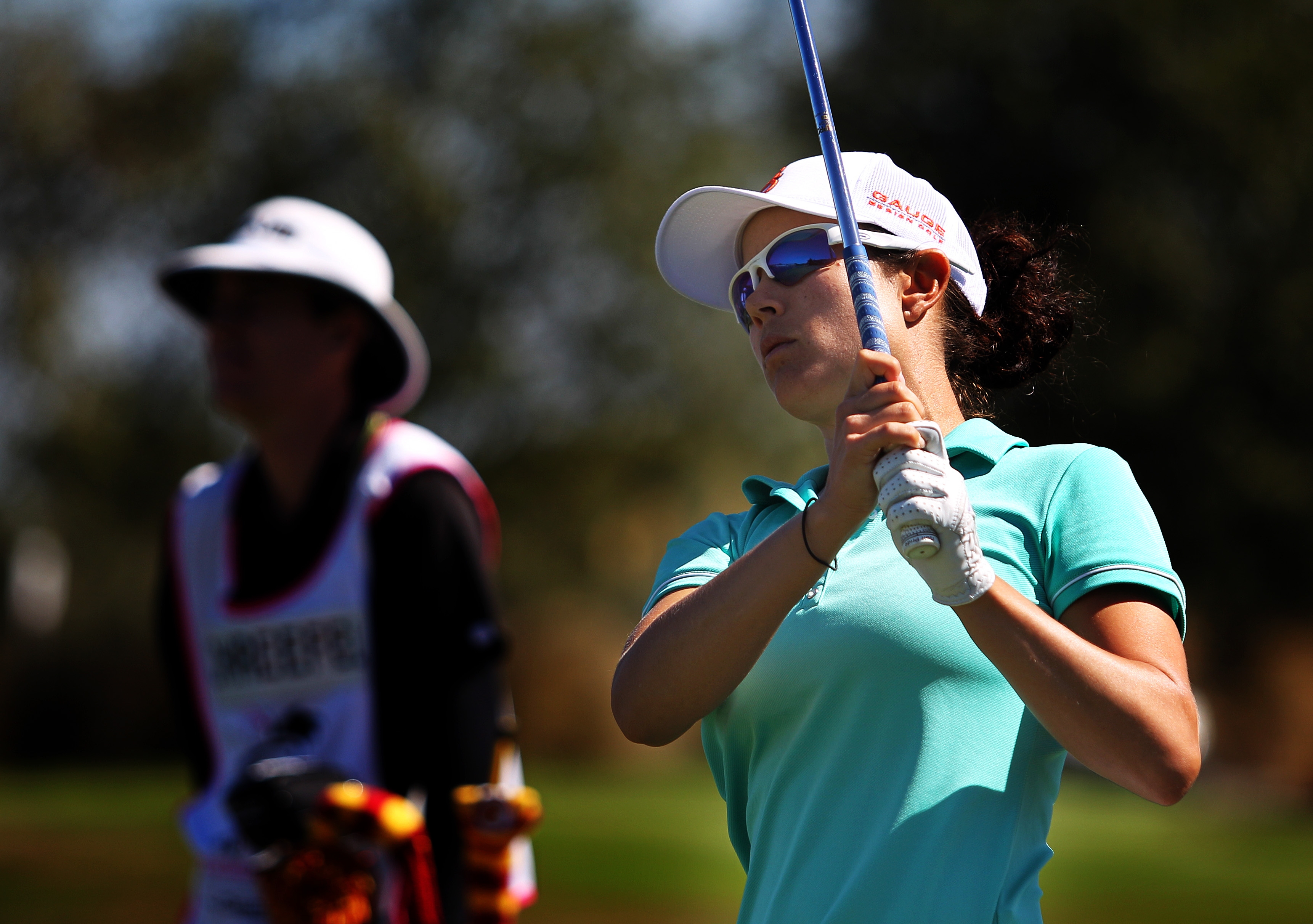 Dewi-Claire Schreefel