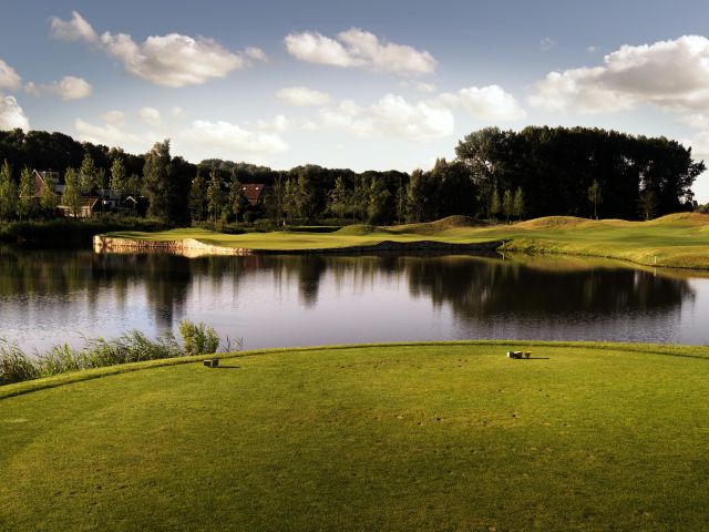 De golfbaan The International