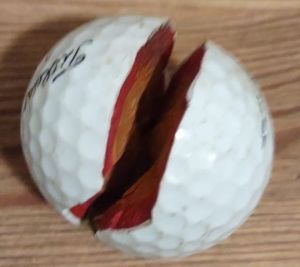 golfbal kapot twee stukken golfregels